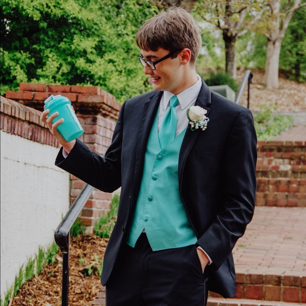 Meet your Posher, Daniel